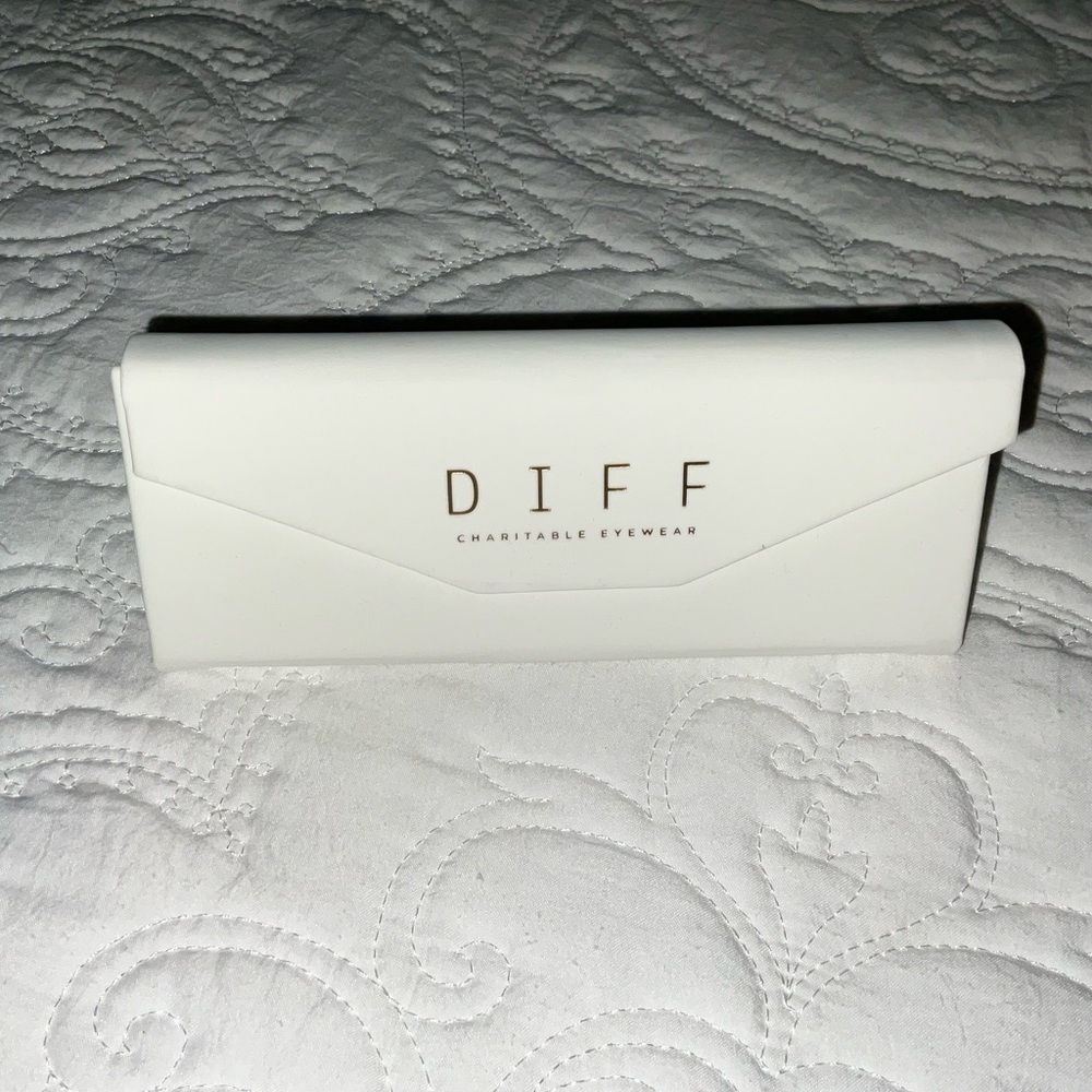 Diff White Sunglasses Case. - image 1